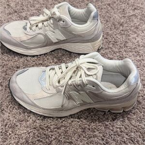 New Balance Women's Off-White Sneakers